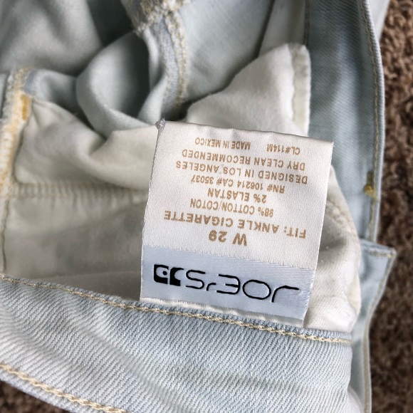 Light washed Jeans - Picture 6 of 8